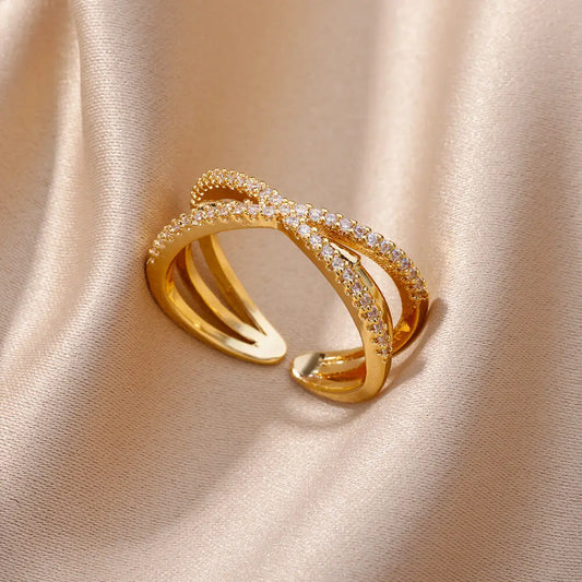 Criss-Cross Ring