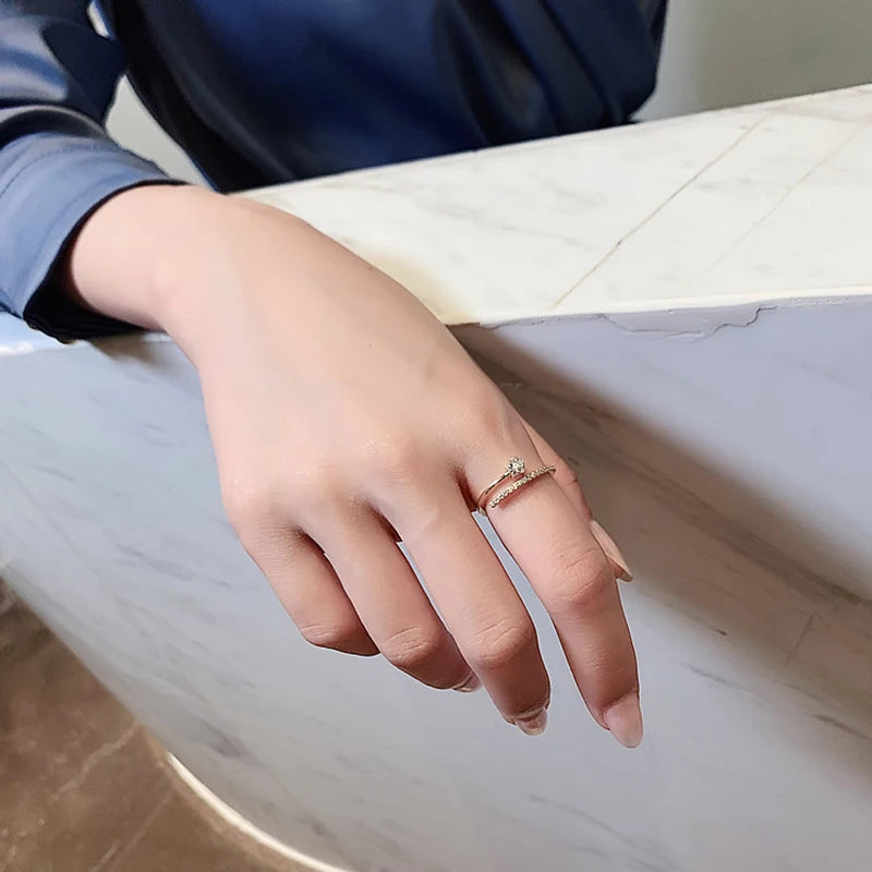 Minimalist Star Ring