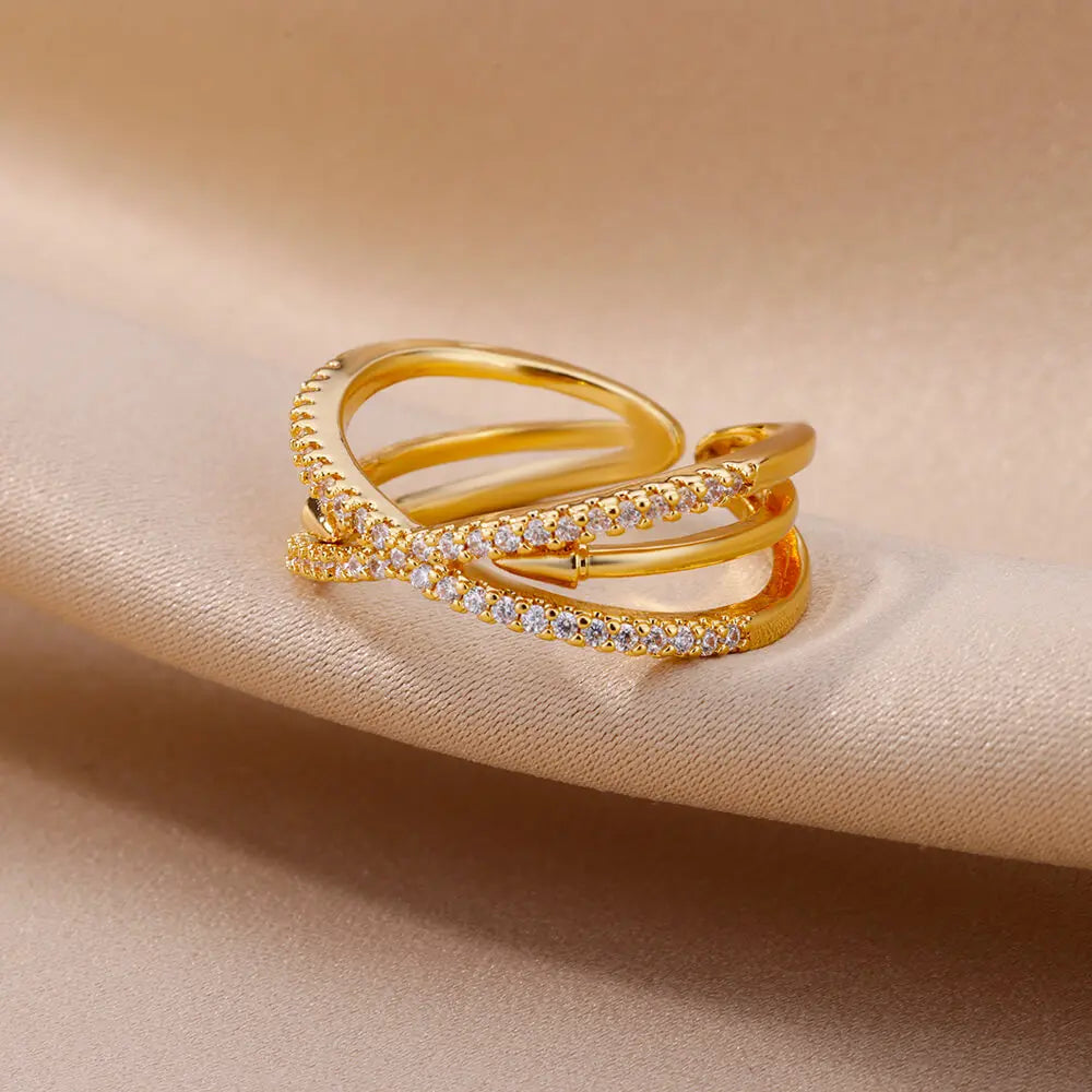 Criss-Cross Ring